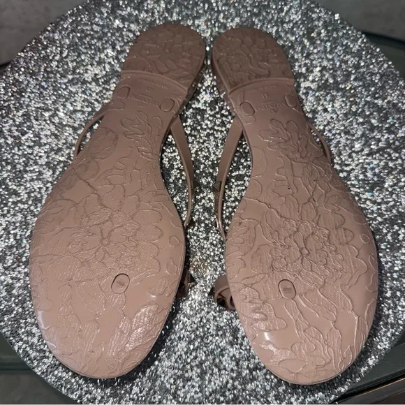 Valentino Rockstud Rubber Sandals | Sz 11 | 100% Authentic - Picture 5 of 10